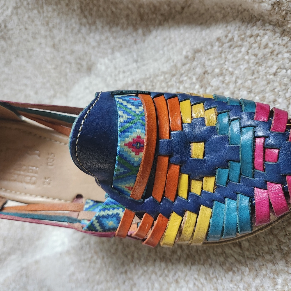 Colorful Woven Wedge Sandals - Picture 6 of 6